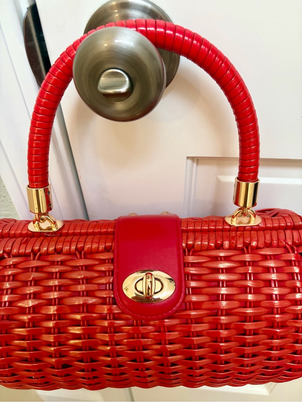 Pinup Couture Red Woven Top-Handle Baguette Bag - Picture 3 of 4